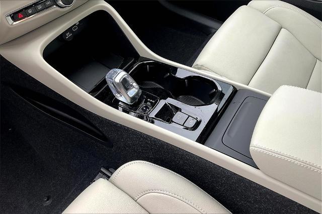 2025 Volvo XC40 Vehicle Photo in Grapevine, TX 76051