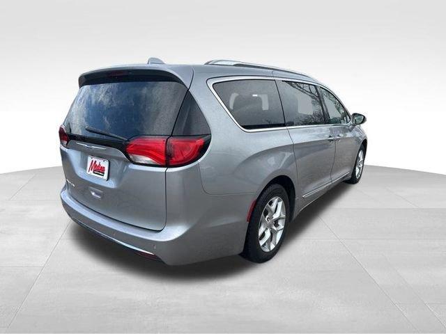 2018 Chrysler Pacifica Vehicle Photo in MEDINA, OH 44256-9631