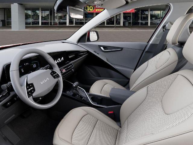 2025 Kia Niro Vehicle Photo in Tucson, AZ 85712