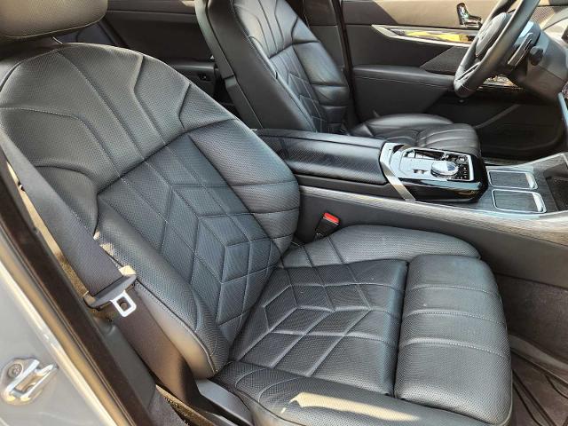 2023 BMW 760i xDrive Vehicle Photo in PLANO, TX 75024