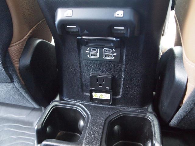 2020 Jeep Gladiator Vehicle Photo in MADISON, IN 47250-1611