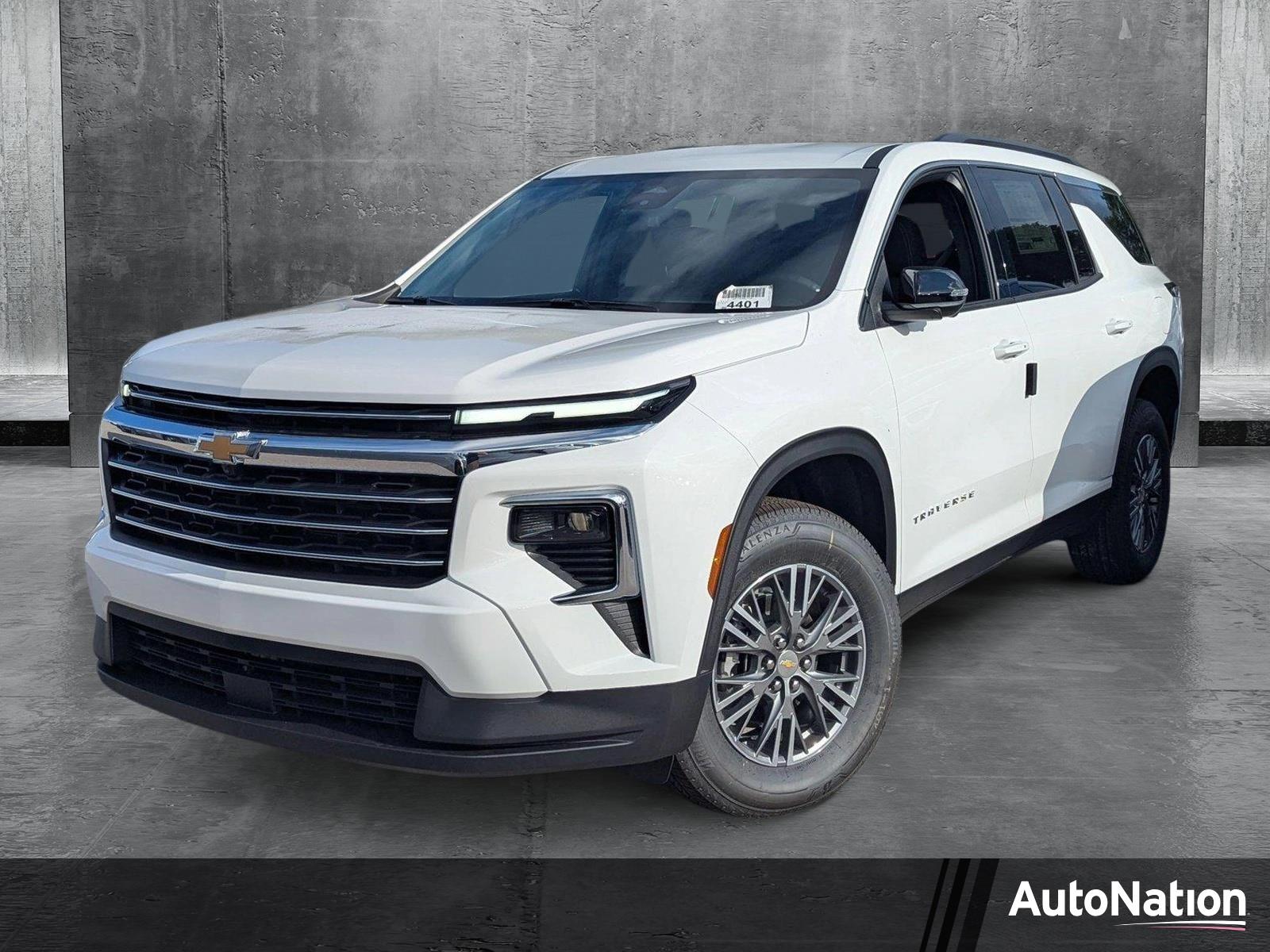 2025 Chevrolet Traverse Vehicle Photo in MIAMI, FL 33134-2699