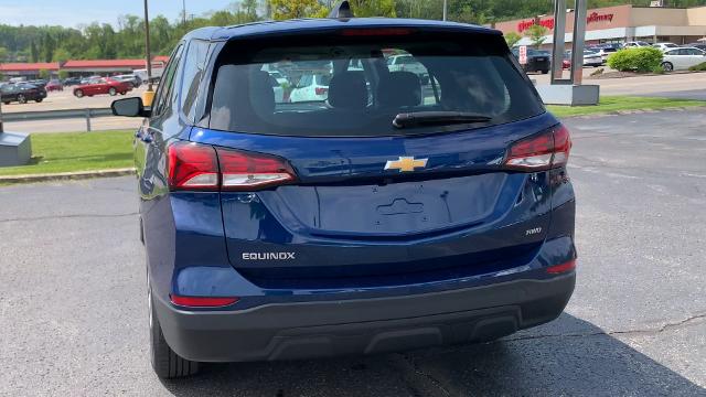 2022 Chevrolet Equinox Vehicle Photo in MOON TOWNSHIP, PA 15108-2571