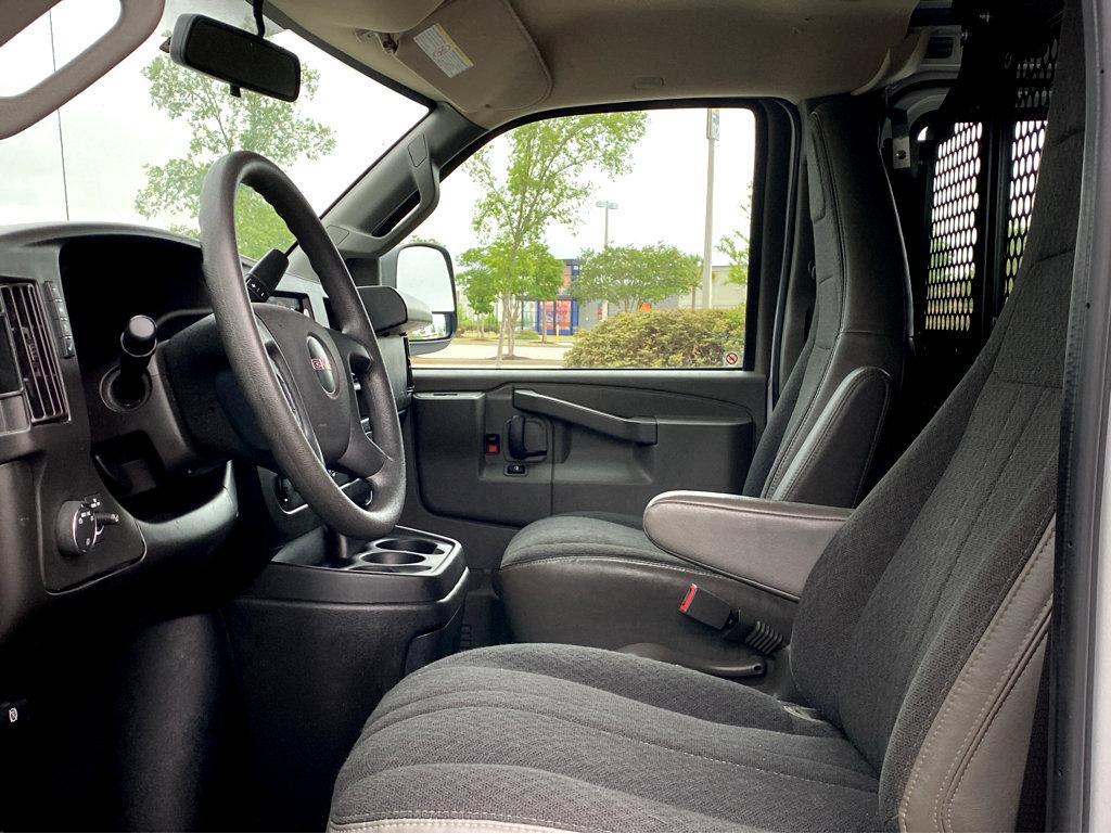 2022 GMC Savana Cargo 2500 Vehicle Photo in POOLER, GA 31322-3252