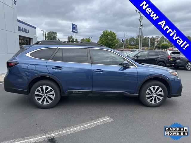2022 Subaru Outback Vehicle Photo in Puyallup, WA 98371