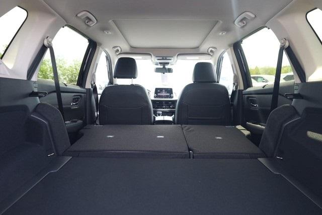 2025 Nissan Rogue Vehicle Photo in Hazelwood, MO 63042