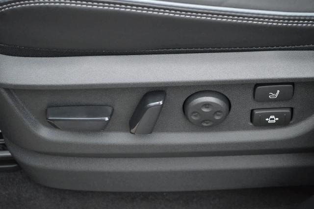 2025 INFINITI QX80 Vehicle Photo in Houston, TX 77090