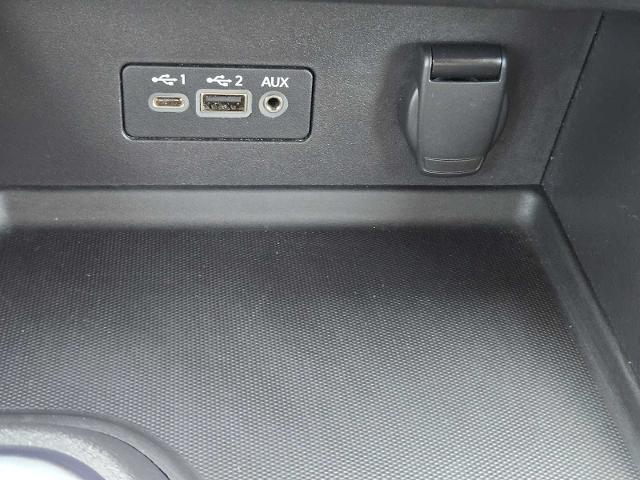 2020 Nissan Sentra Vehicle Photo in DENTON, TX 76210-9321
