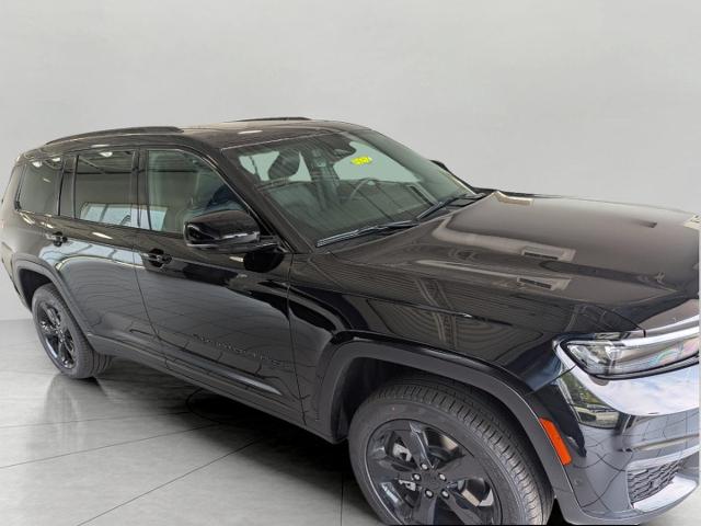 2025 Jeep Grand Cherokee L Vehicle Photo in Oshkosh, WI 54901