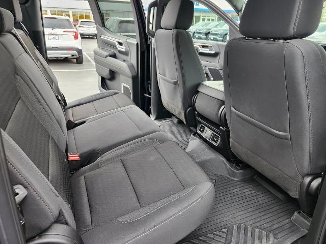 2024 Chevrolet Silverado 1500 Vehicle Photo in GREEN BAY, WI 54304-5303