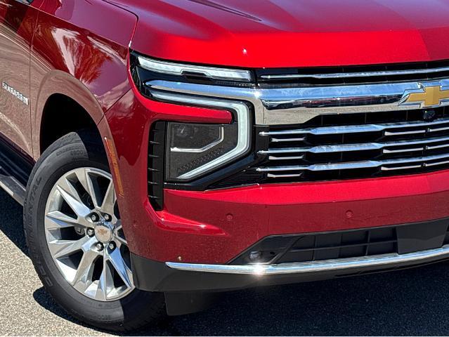2025 Chevrolet Suburban Vehicle Photo in BEAUFORT, SC 29906-4218