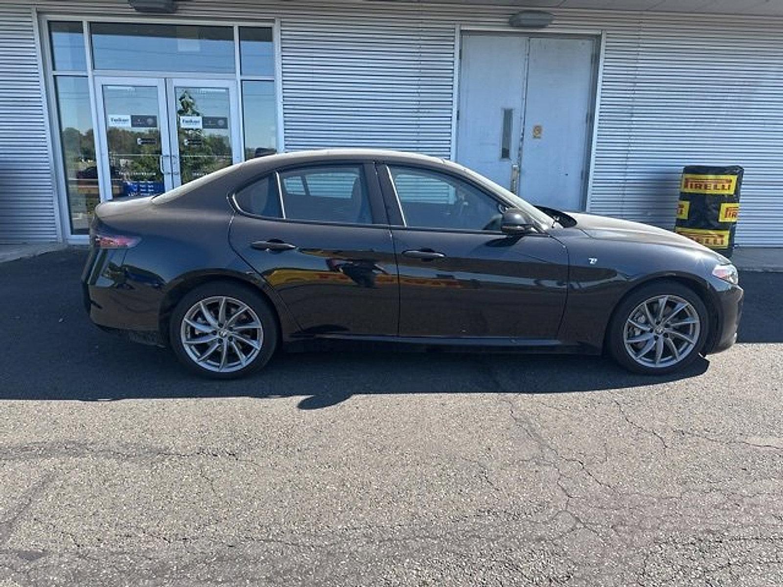 2024 Alfa Romeo Giulia Vehicle Photo in Willow Grove, PA 19090