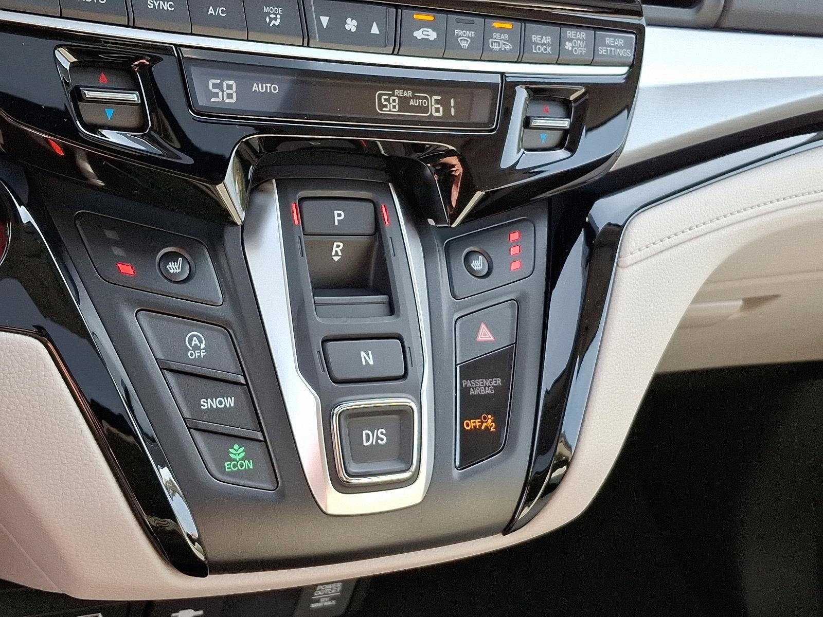 2025 Honda Odyssey Vehicle Photo in Harrisburg, PA 17111
