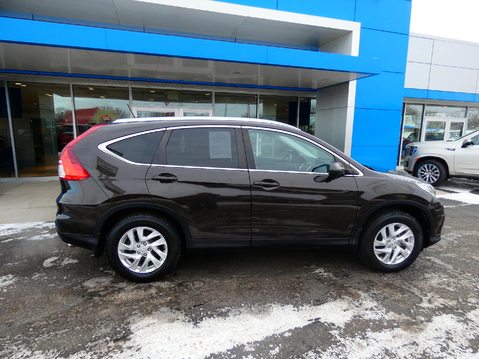 Used 2016 Honda CR-V EX-L with VIN 2HKRM4H78GH720230 for sale in Jamestown, ND