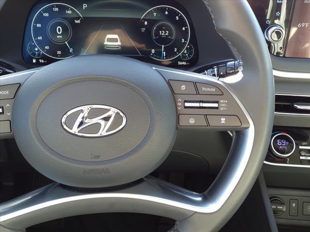 2023 Hyundai SONATA Vehicle Photo in Peoria, IL 61615