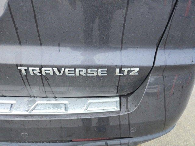 2016 Chevrolet Traverse Vehicle Photo in EVERETT, WA 98203-5662