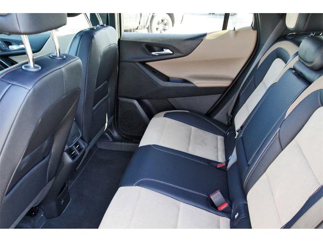 2025 Chevrolet Equinox Vehicle Photo in ROSENBERG, TX 77471-5675