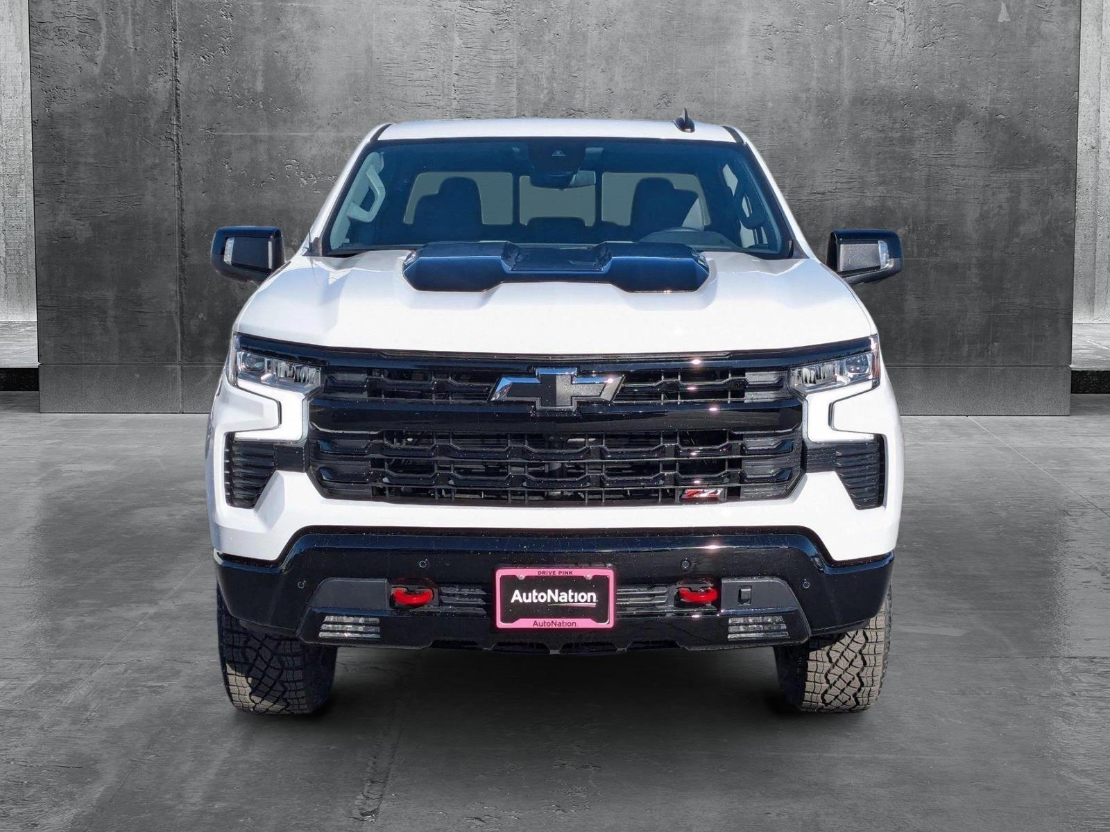 2025 Chevrolet Silverado 1500 Vehicle Photo in VALENCIA, CA 91355-1705