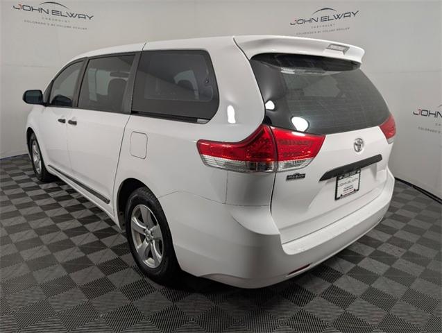 2013 Toyota Sienna Vehicle Photo in ENGLEWOOD, CO 80113-6708