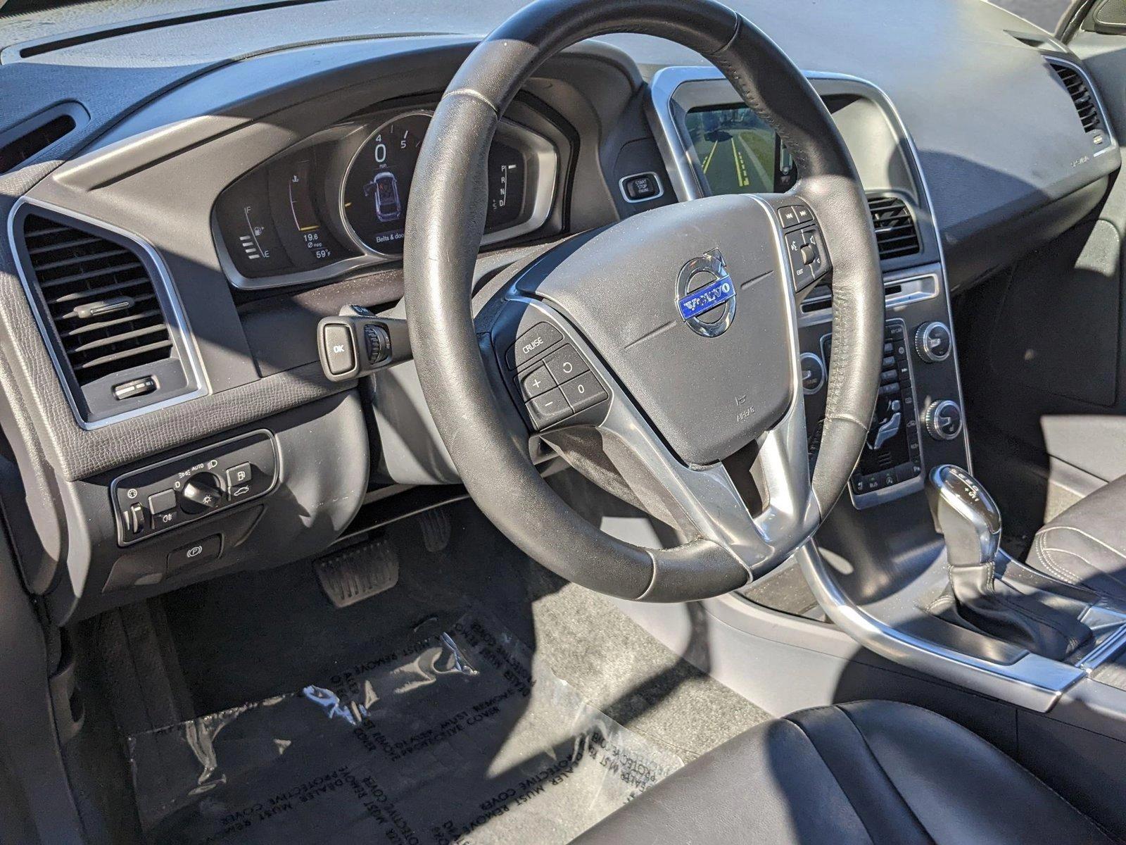 2016 Volvo XC60 Vehicle Photo in Jacksonville, FL 32256