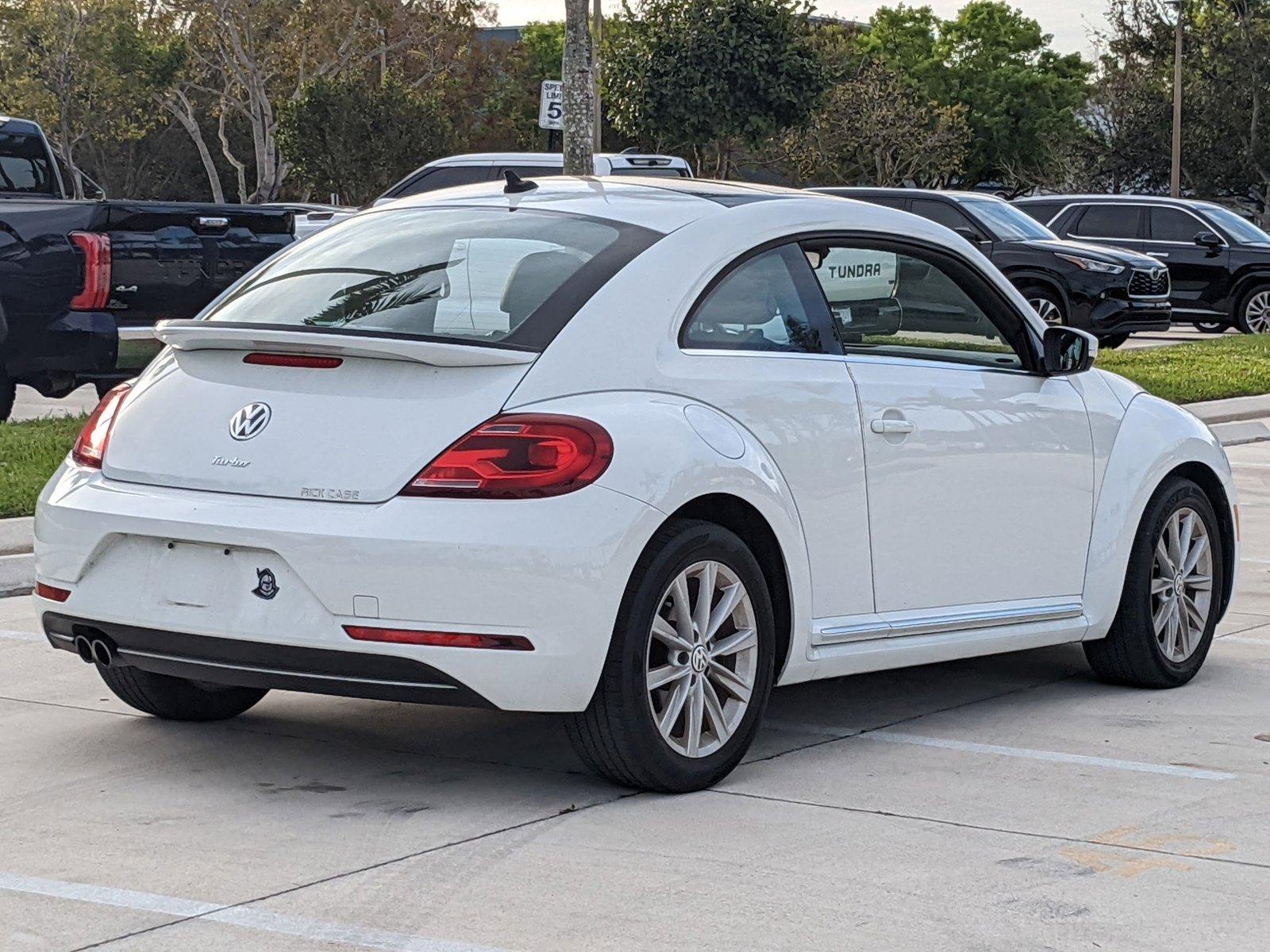 2019 Volkswagen Beetle Vehicle Photo in Davie, FL 33331