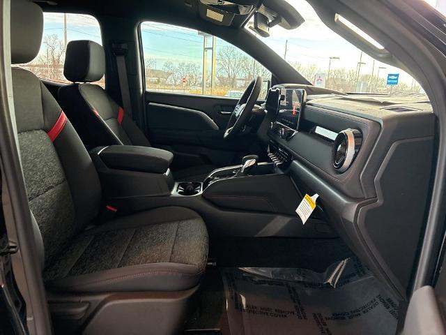 2025 Chevrolet Colorado Vehicle Photo in MANHATTAN, KS 66502-5036