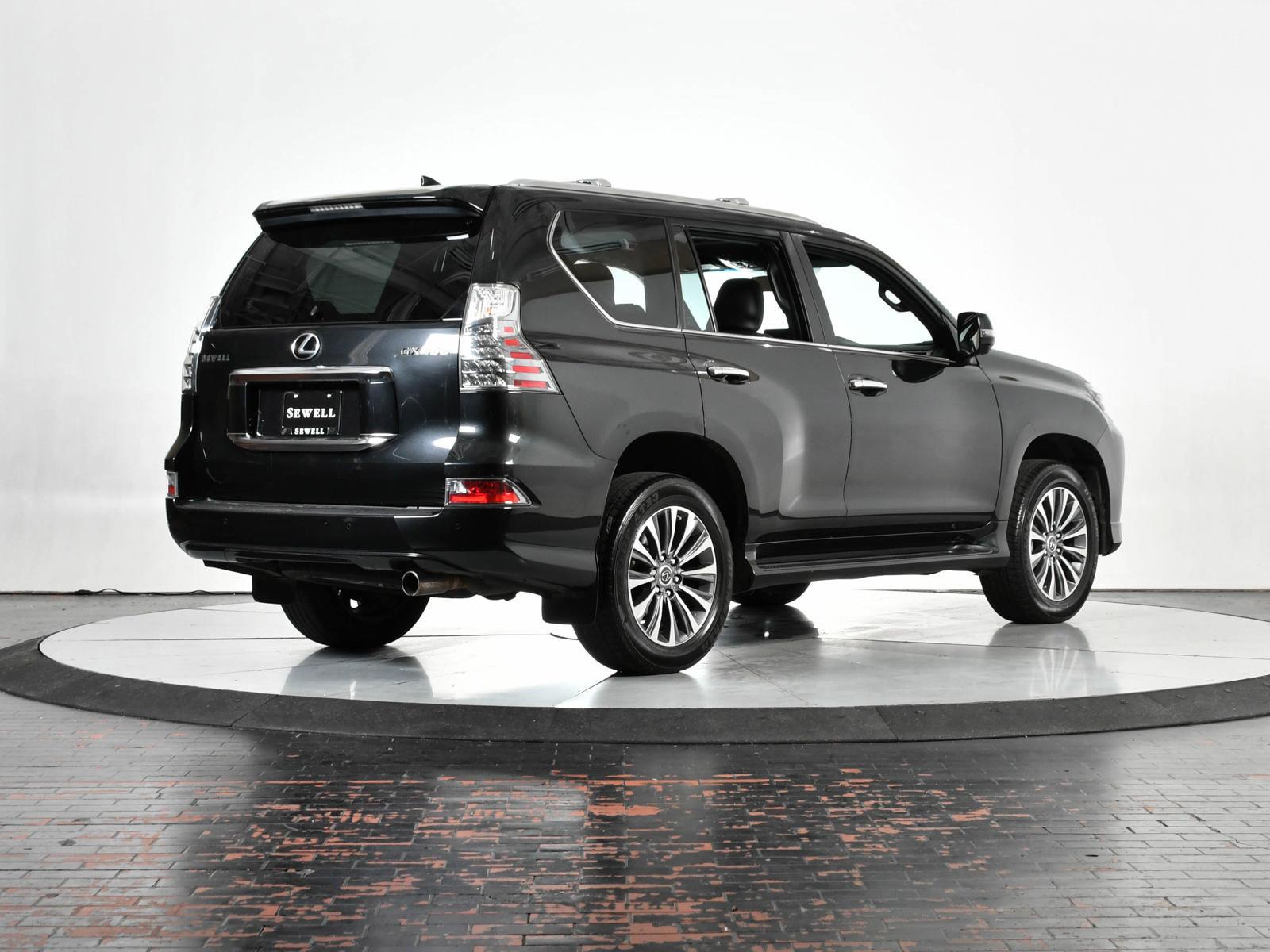 2023 Lexus GX 460 Vehicle Photo in DALLAS, TX 75235