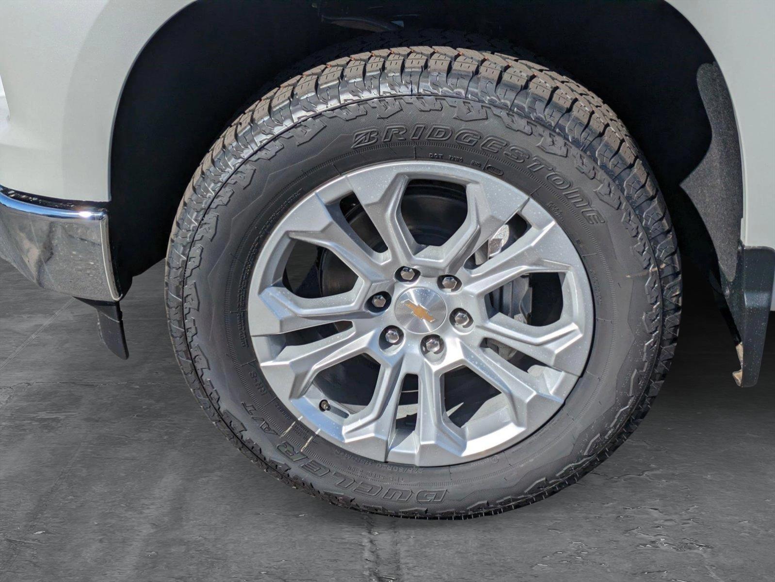 2025 Chevrolet Silverado 1500 Vehicle Photo in GILBERT, AZ 85297-0446