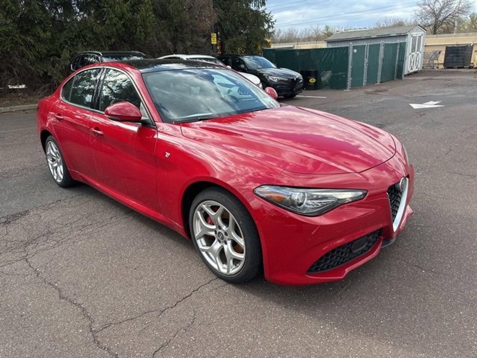 2022 Alfa Romeo Giulia Vehicle Photo in Willow Grove, PA 19090