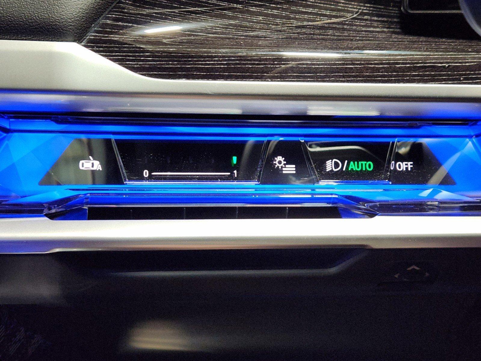 2025 BMW i7 Vehicle Photo in GRAPEVINE, TX 76051