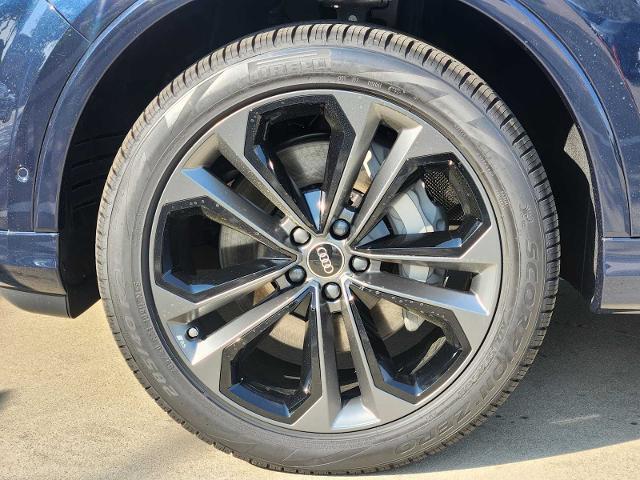 2025 Audi Q7 Vehicle Photo in MCKINNEY, TX 75070