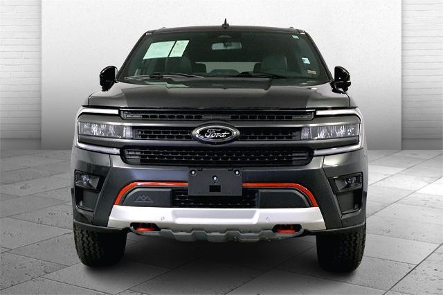 2024 Ford Expedition Vehicle Photo in Lees Summit, MO 64086