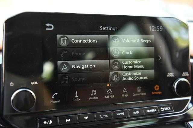 2025 Nissan Pathfinder Vehicle Photo in Ballwin, MO 63011