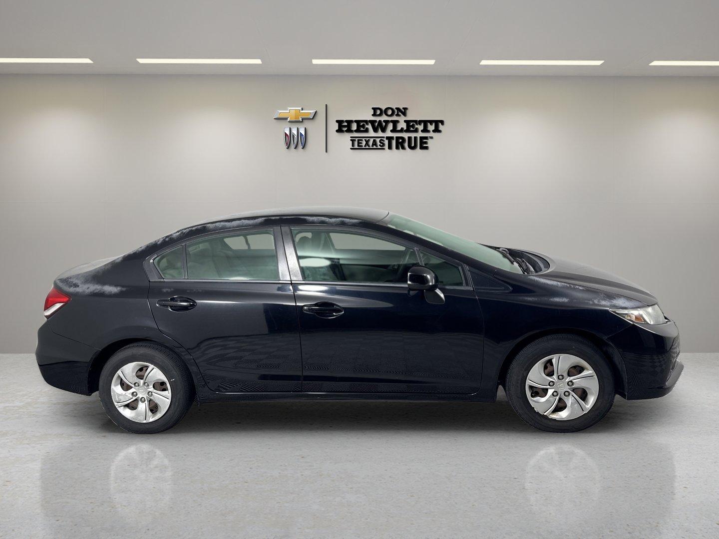 2013 Honda Civic Sdn Vehicle Photo in GEORGETOWN, TX 78626-7508