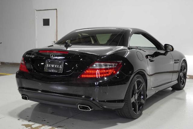 2016 Mercedes-Benz SLK Vehicle Photo in GRAPEVINE, TX 76051
