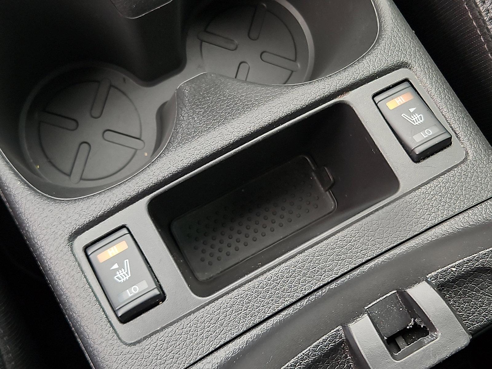 2022 Nissan Rogue Sport Vehicle Photo in Jenkintown, PA 19046