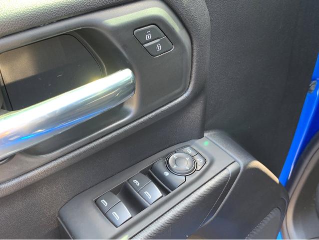 2025 Chevrolet Silverado 1500 Vehicle Photo in BEAUFORT, SC 29906-4218