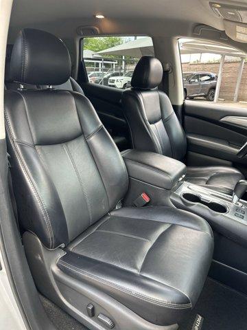 2020 Nissan Pathfinder Vehicle Photo in San Antonio, TX 78209
