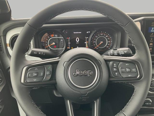 2025 Jeep Wrangler Vehicle Photo in Kaukauna, WI 54130