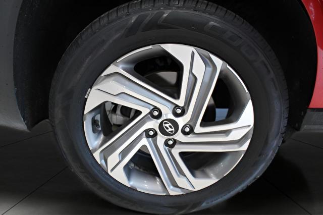 2023 Hyundai SANTA FE Vehicle Photo in Green Bay, WI 54304