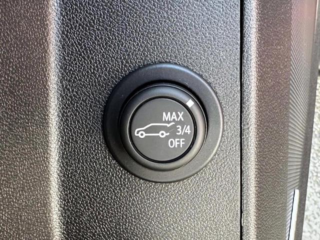 2022 Chevrolet Equinox Vehicle Photo in Roslyn, NY 11576