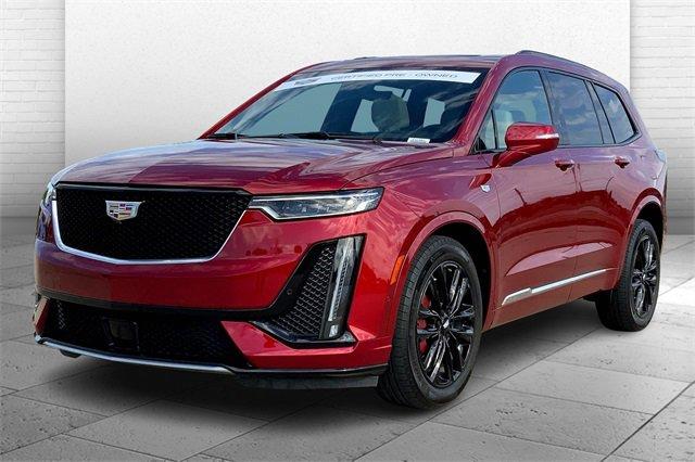 2024 Cadillac XT6 Vehicle Photo in TOPEKA, KS 66609-0000