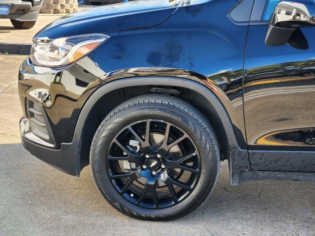 2022 Chevrolet Trax Vehicle Photo in SUGAR LAND, TX 77478-0000