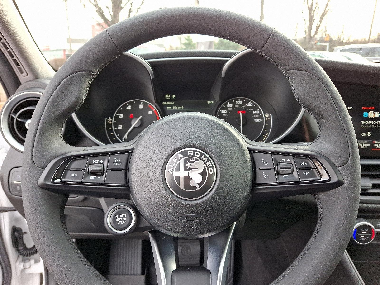 2021 Alfa Romeo Giulia Vehicle Photo in Willow Grove, PA 19090