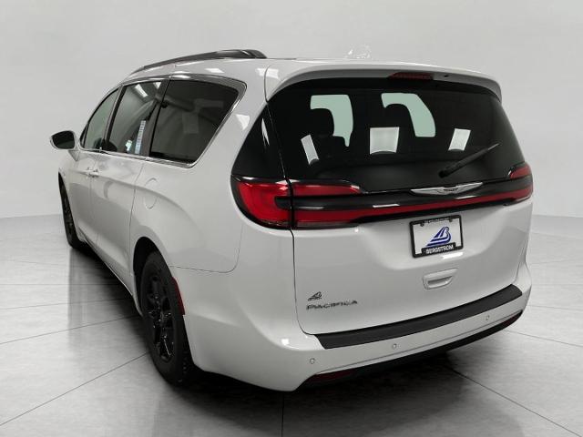 2022 Chrysler Pacifica Vehicle Photo in Appleton, WI 54913