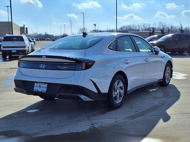 2025 Hyundai SONATA Vehicle Photo in Peoria, IL 61615