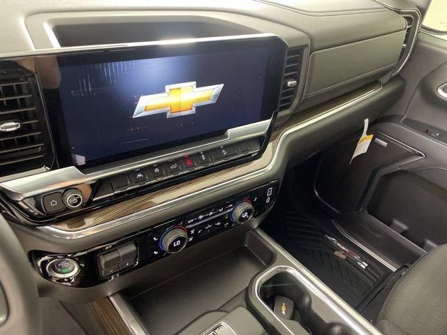 2025 Chevrolet Silverado 1500 Vehicle Photo in PHOENIX, AZ 85014-3381