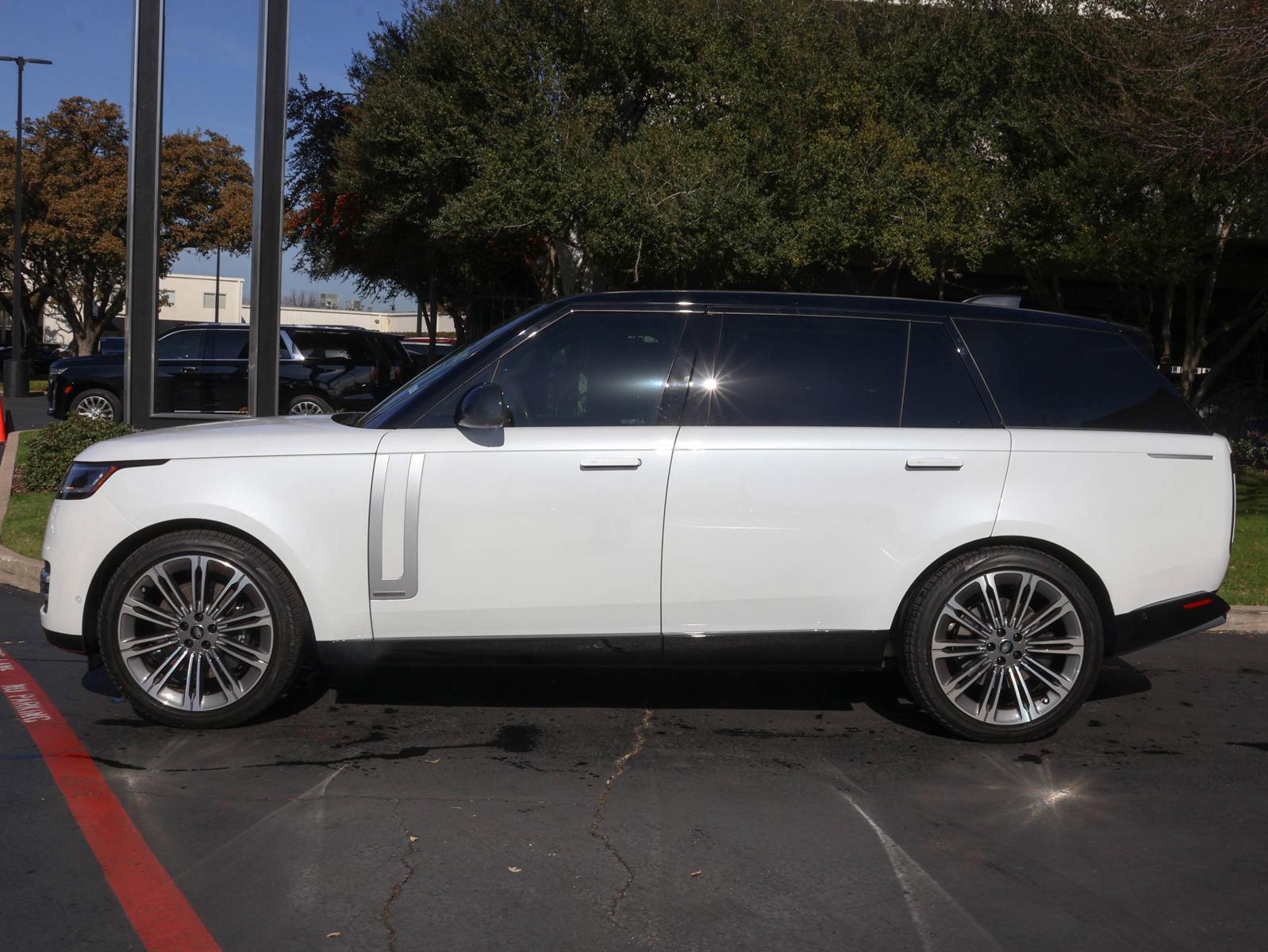 2024 Range Rover Vehicle Photo in DALLAS, TX 75209-3095