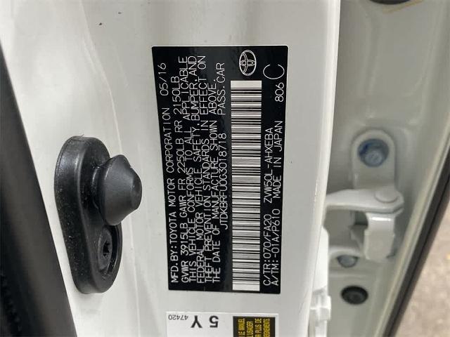 2016 Toyota Prius Vehicle Photo in PORTLAND, OR 97225-3518