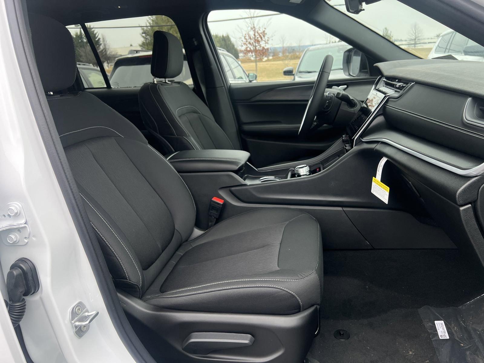 2025 Jeep Grand Cherokee Vehicle Photo in Mechanicsburg, PA 17050-1707